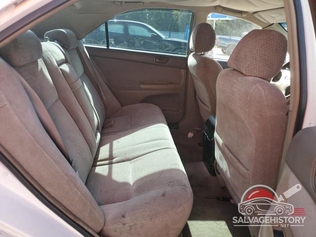 4T1BF32K52U007511 2002 TOYOTA CAMRY photo no. 10