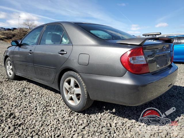 JTDBE32K820010272 2002 TOYOTA CAMRY photo no. 2