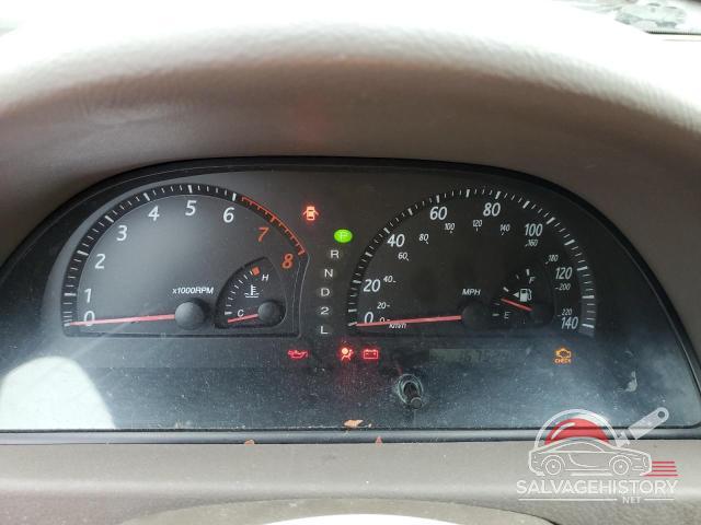 4T1BE30K23U683955 2003 TOYOTA CAMRY photo no. 9