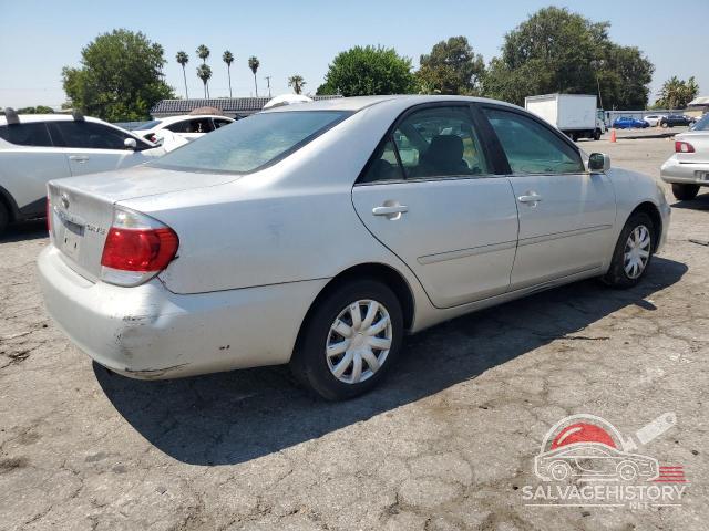 4T1BE32K35U514656 2005 TOYOTA CAMRY photo no. 3
