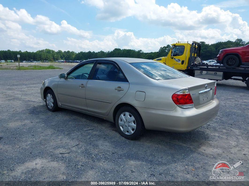 JTDBE30K353030368 2005 TOYOTA CAMRY photo no. 3