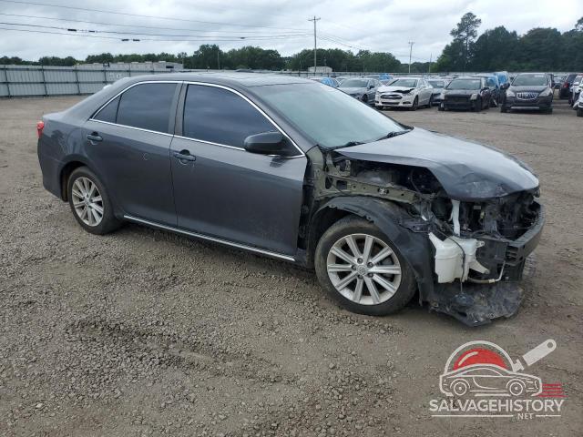 4T1BF1FK7DU681256 2013 TOYOTA CAMRY photo no. 4