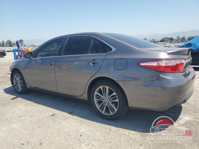 4T1BF1FK9FU896334 2015 TOYOTA CAMRY photo no. 2