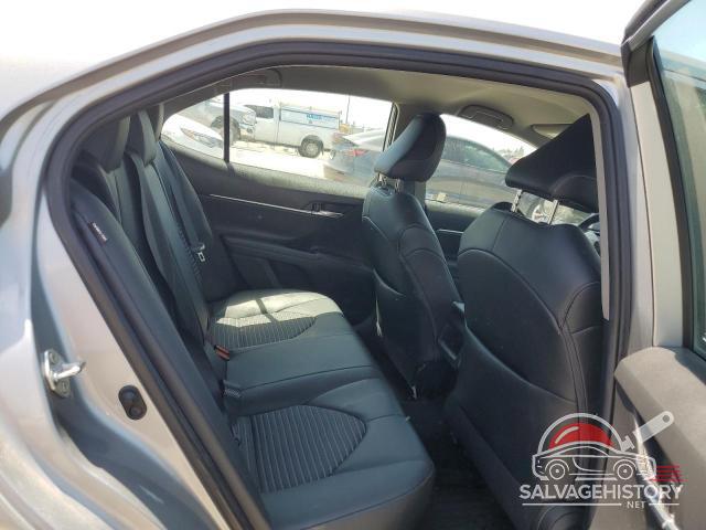4T1G11AK1MU475118 2021 TOYOTA CAMRY photo no. 10