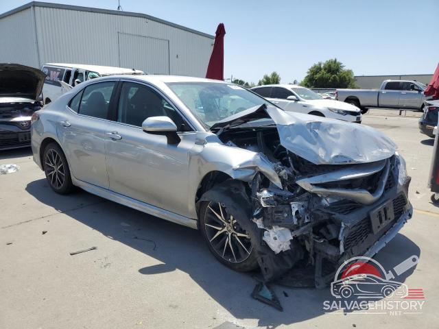 4T1G11AK1MU475118 2021 TOYOTA CAMRY photo no. 4