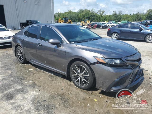4T1T11AK9MU433892 2021 TOYOTA CAMRY photo no. 4