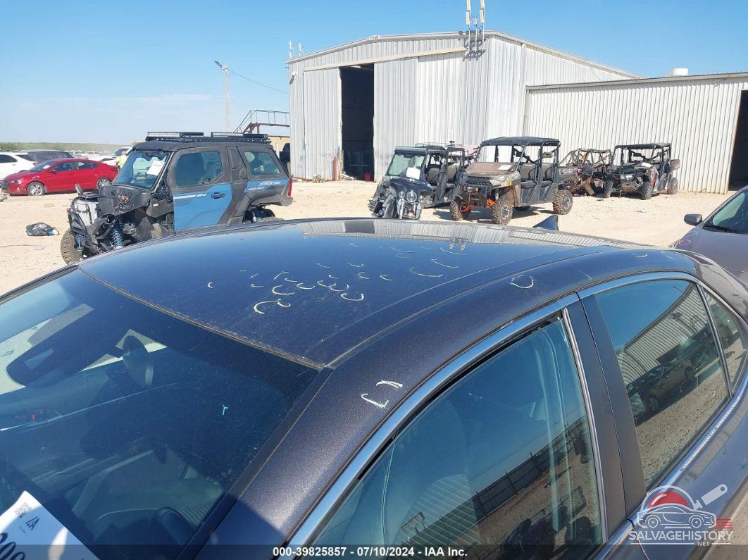 4T1G11AK1NU682304 2022 TOYOTA CAMRY photo no. 6
