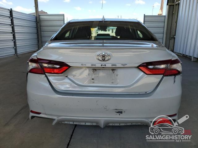 4T1G11AK4NU017185 2022 TOYOTA CAMRY photo no. 6