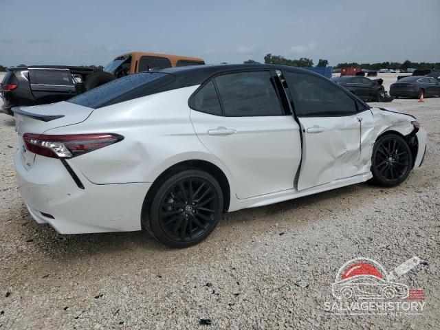 4T1KZ1AK7RU103468 2024 TOYOTA CAMRY photo no. 3