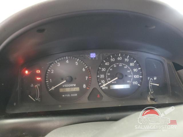 1NXBR12E81Z452118 2001 TOYOTA COROLLA photo no. 9