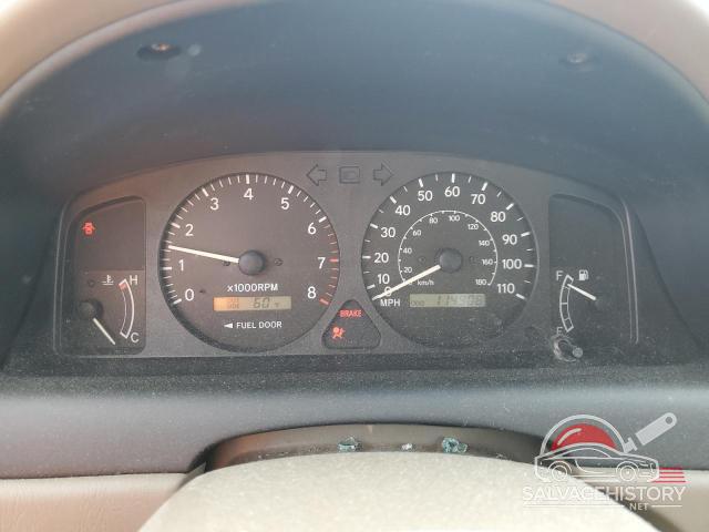 1NXBR12E12Z568178 2002 TOYOTA COROLLA photo no. 9