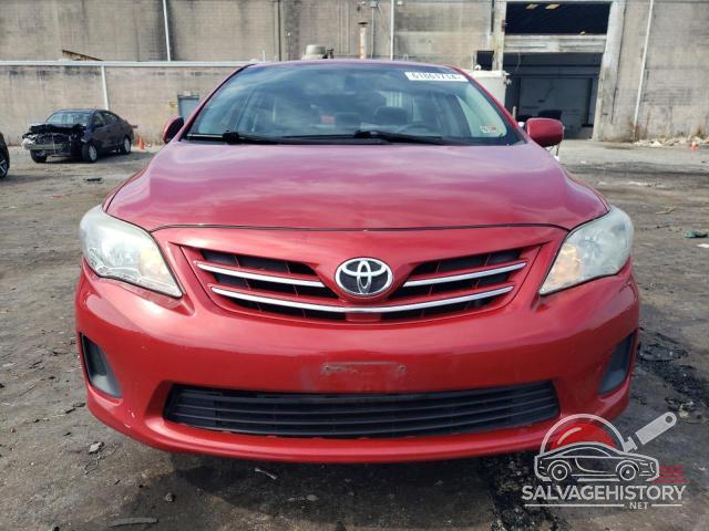 2T1BU4EE1DC968984 2013 TOYOTA COROLLA photo no. 5
