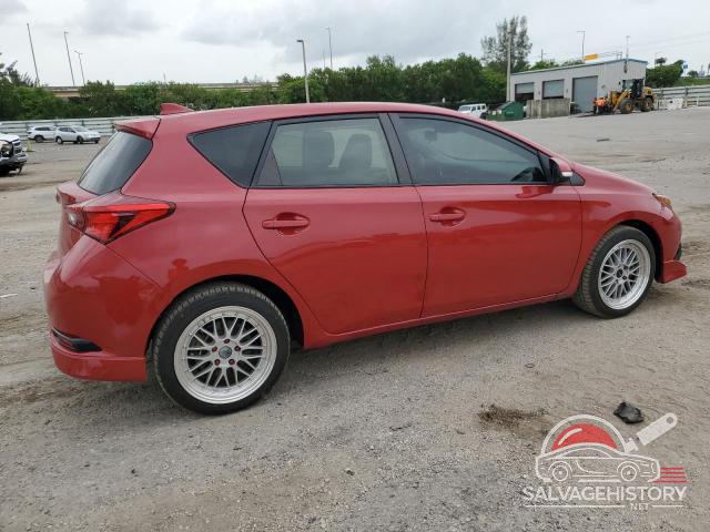 JTNKARJE2JJ565653 2018 TOYOTA COROLLA photo no. 3