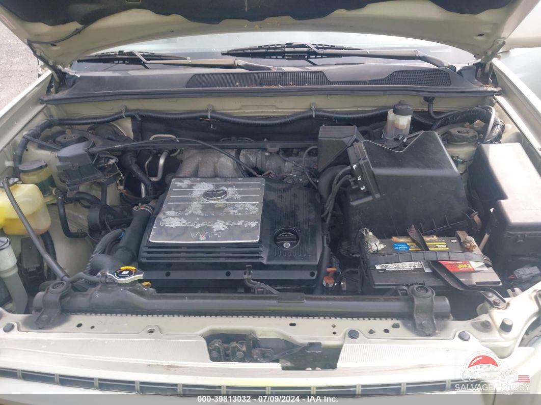 JTEHF21A530098768 2003 TOYOTA HIGHLANDER photo no. 10