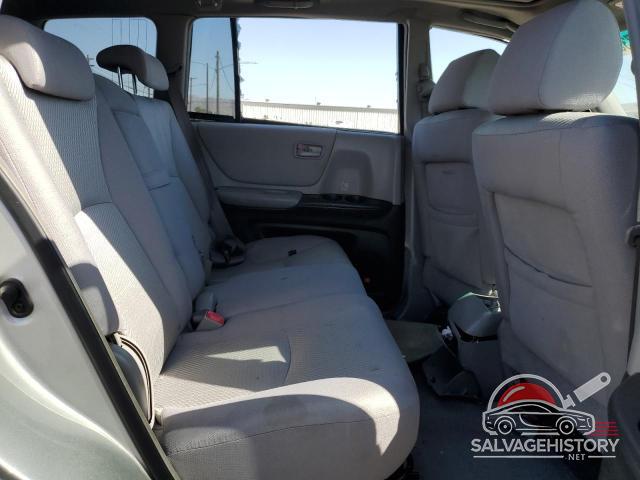 JTEDP21A350051382 2005 TOYOTA HIGHLANDER photo no. 11
