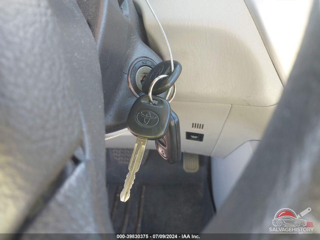 JTEDP21AX50068647 2005 TOYOTA HIGHLANDER photo no. 11