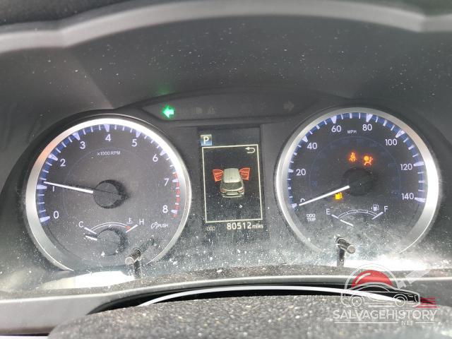 5TDBZRFH3JS876642 2018 TOYOTA HIGHLANDER photo no. 9