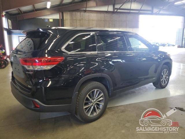 5TDJGRFH2KS058757 2019 TOYOTA HIGHLANDER photo no. 3
