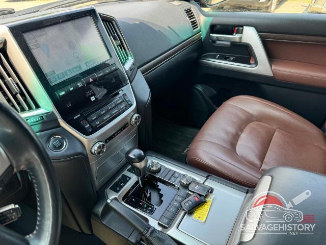 JTMCY7AJXG4041339 2016 TOYOTA LAND CRUIS photo no. 11