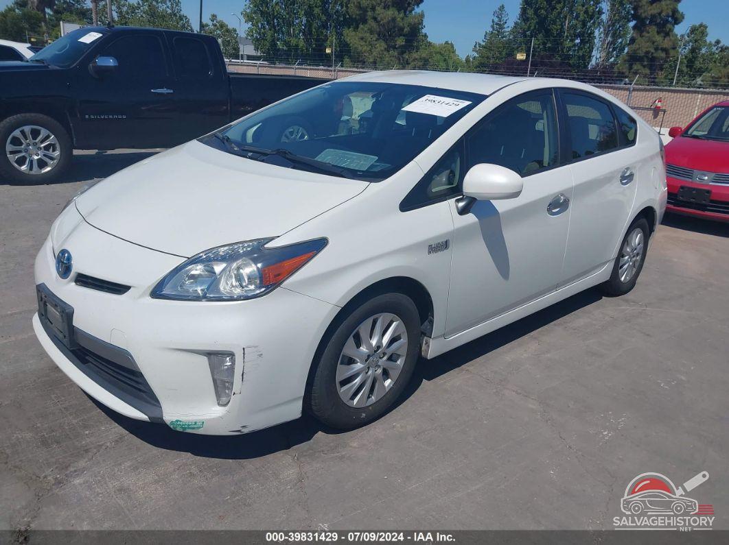 JTDKN3DPXE3055483 2014 TOYOTA PRIUS PLUG-IN photo no. 2