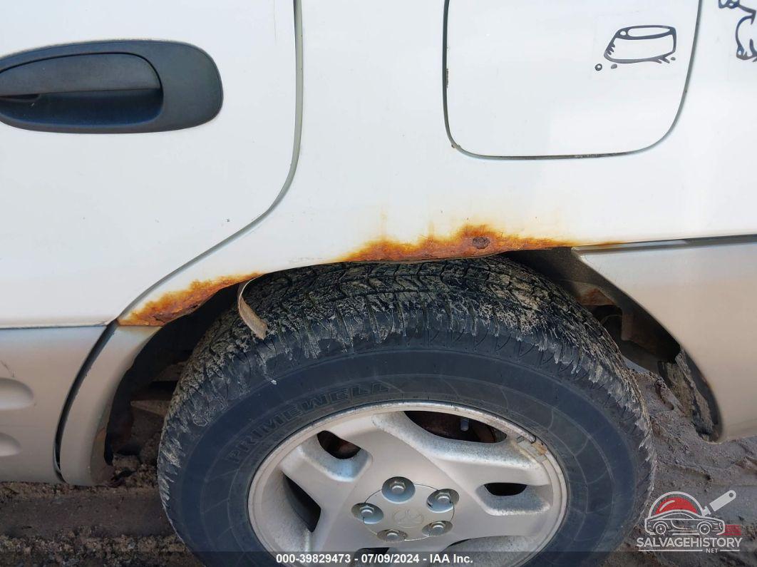 JT3GP10V4Y0045213 2000 TOYOTA RAV4 photo no. 6