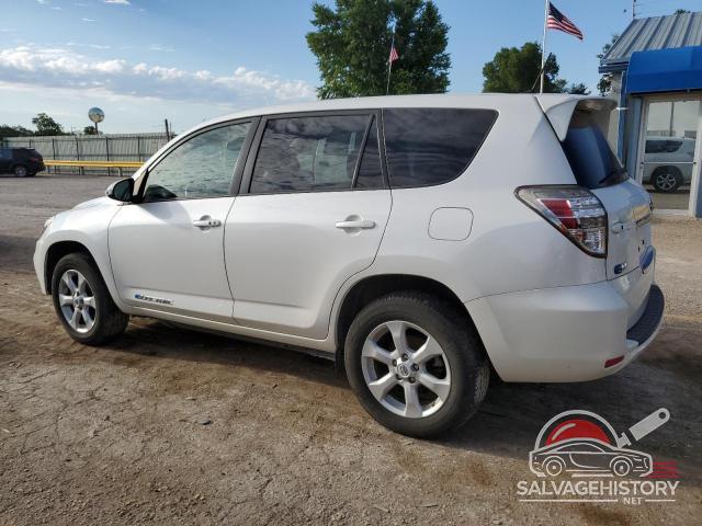 2T3YL4DV3EW002464 2014 TOYOTA RAV4 photo no. 2