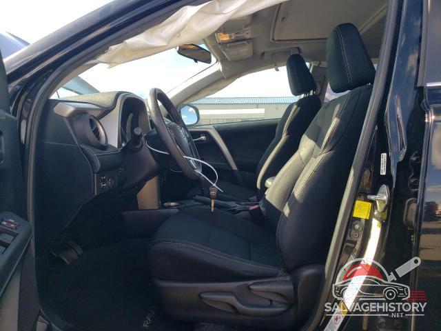 2T3RFREV5FW371514 2015 TOYOTA RAV4 photo no. 7