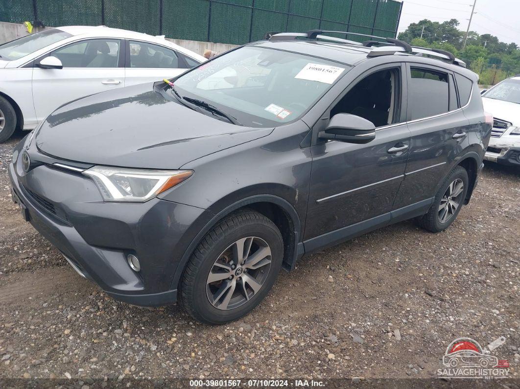JTMRFREV1JJ237865 2018 TOYOTA RAV4 photo no. 2