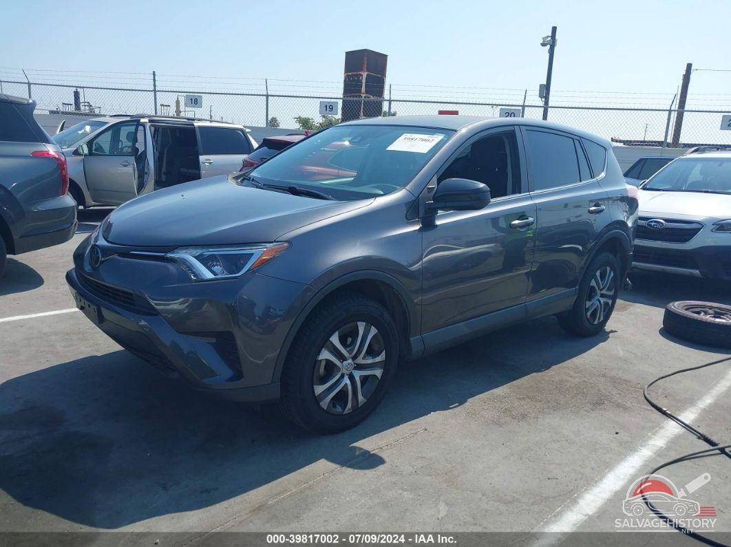 JTMZFREV1JJ748041 2018 TOYOTA RAV4 photo no. 2