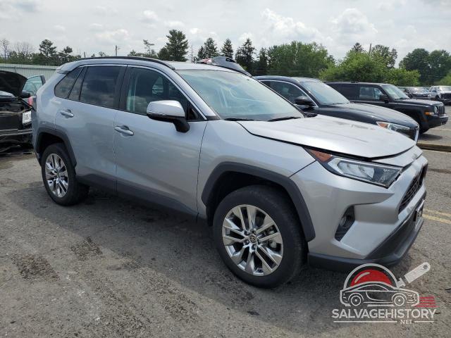 2T3A1RFV8MC208901 2021 TOYOTA RAV4 photo no. 4