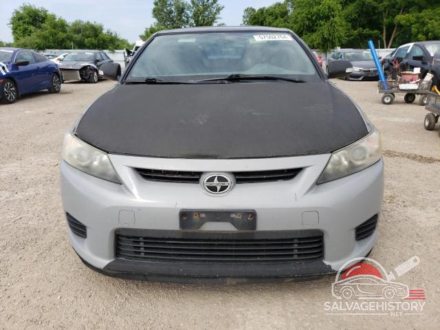 JTKJF5C77B3000709 2011 TOYOTA SCION photo no. 5