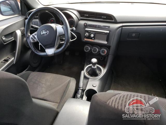 JTKJF5C77B3000709 2011 TOYOTA SCION photo no. 8