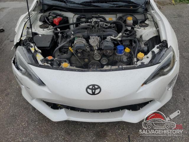 JF1ZNAA15D1716758 2013 TOYOTA SCION photo no. 11