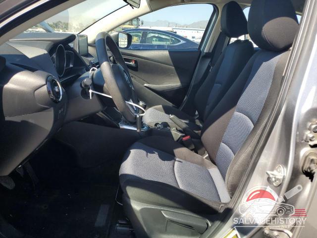 3MYDLBZV6GY123161 2016 TOYOTA SCION photo no. 7