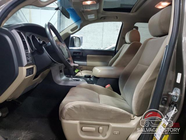 5TDBW5G1XDS075987 2013 TOYOTA SEQUOIA photo no. 7