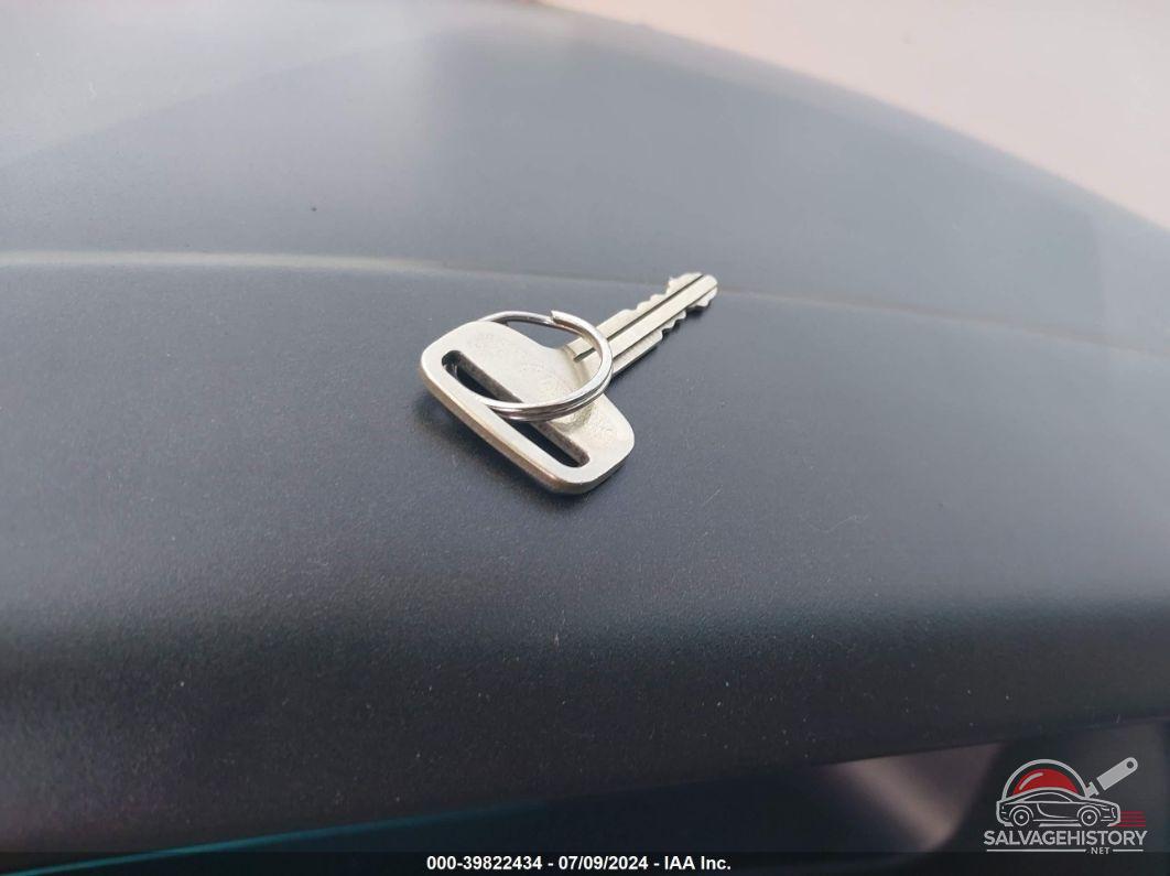 4T3ZF19C7YU200082 2000 TOYOTA SIENNA photo no. 11