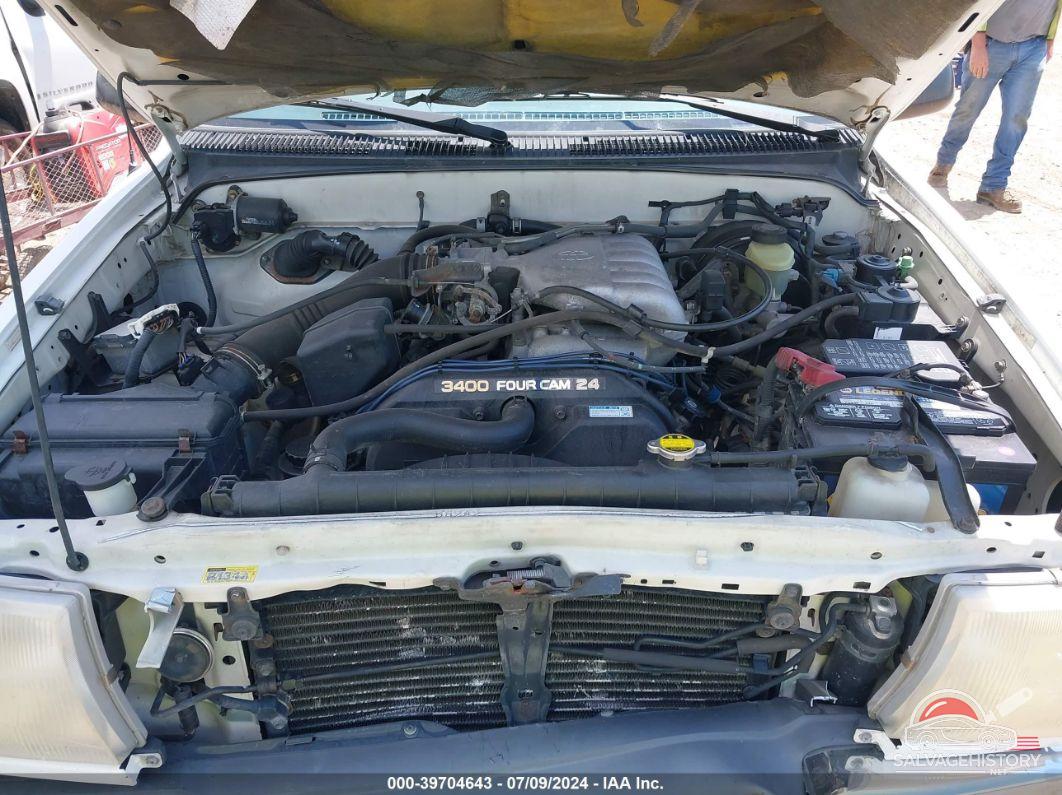 4TAWN72N2YZ589326 2000 TOYOTA TACOMA photo no. 10
