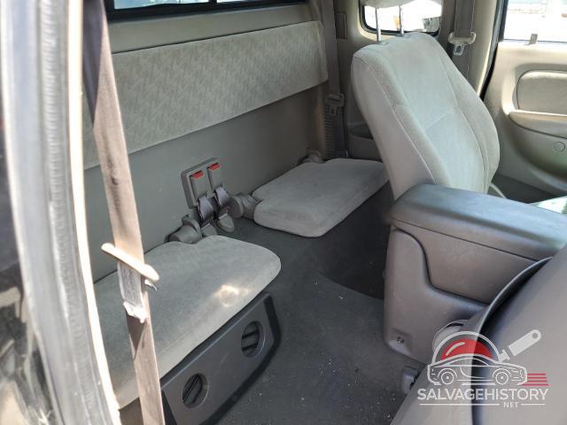 5TEWN72N83Z257960 2003 TOYOTA TACOMA photo no. 10