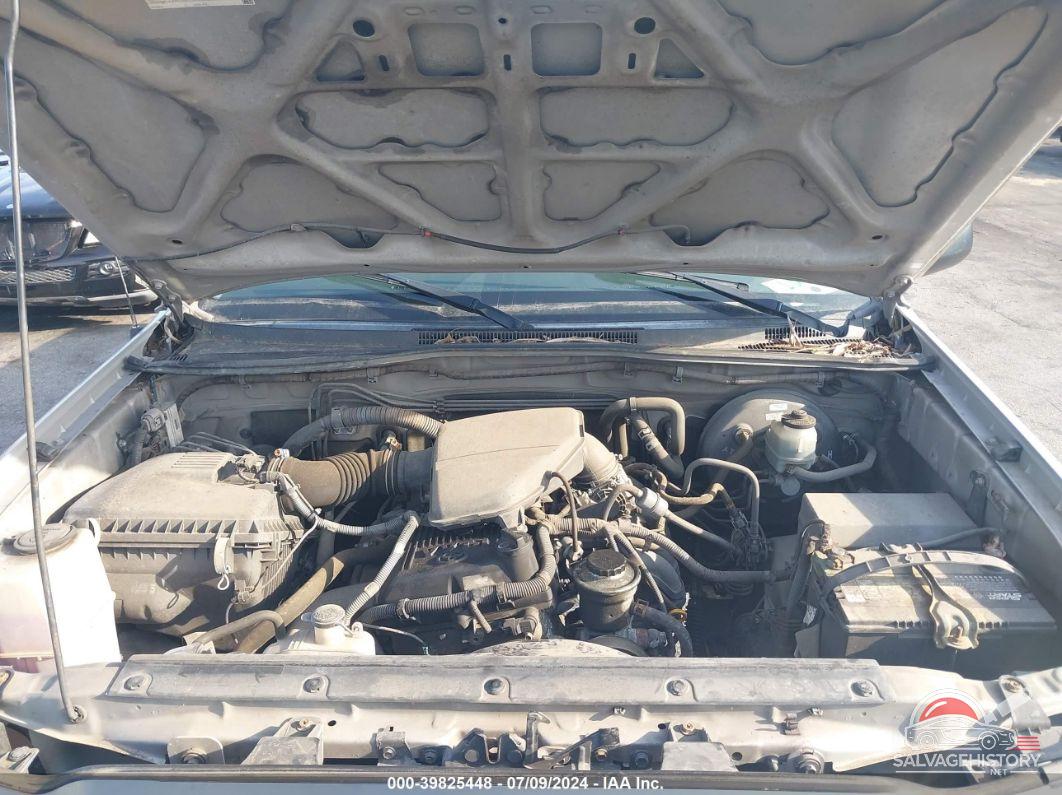 5TETX4GN2AZ684553 2010 TOYOTA TACOMA photo no. 10