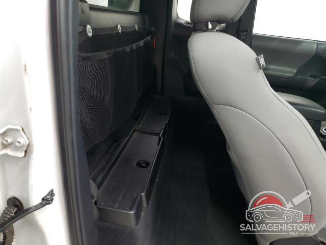 5TFRX5GN2JX108260 2018 TOYOTA TACOMA photo no. 10