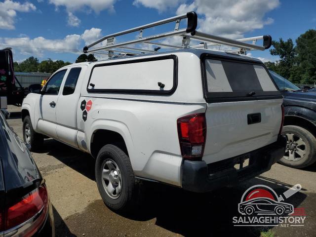 5TFRX5GN2JX108260 2018 TOYOTA TACOMA photo no. 2