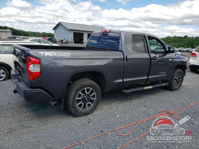 5TFUY5F1XJX697502 2018 TOYOTA TUNDRA photo no. 3