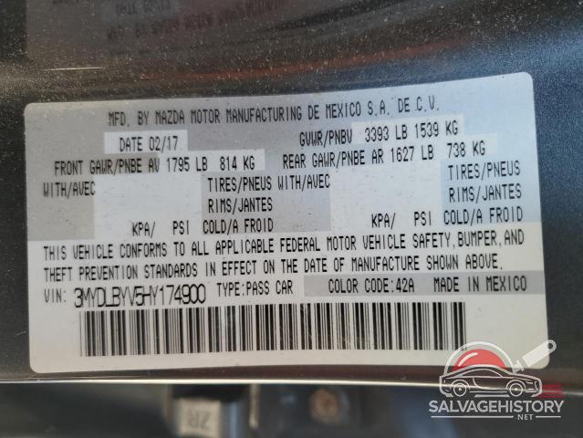 3MYDLBYV5HY174900 2017 TOYOTA YARIS photo no. 12