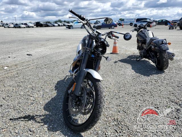 SMTD45HG5MTAD6646 2021 TRIUMPH MOTORCYCLE SCRAMBLER photo no. 2