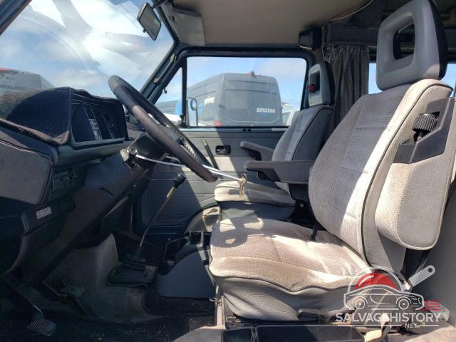 WV2ZB025XHH031846 1987 VOLKSWAGEN All Models photo no. 7
