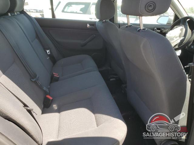 9BWEL41JX84022612 2008 VOLKSWAGEN GOLF photo no. 10