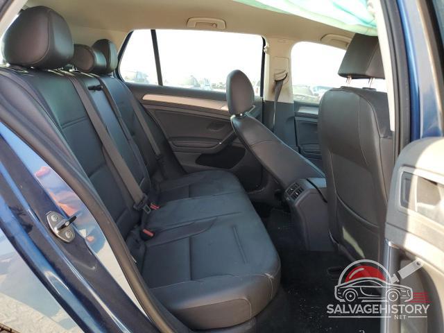 3VWRA7AU4FM069033 2015 VOLKSWAGEN GOLF photo no. 10