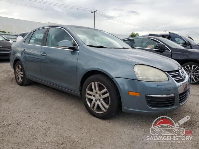 3VWRG71KX7M132005 2007 VOLKSWAGEN JETTA photo no. 4