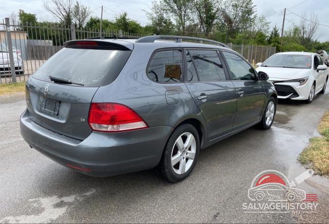 3VWKM71K99M307549 2009 VOLKSWAGEN JETTA photo no. 4