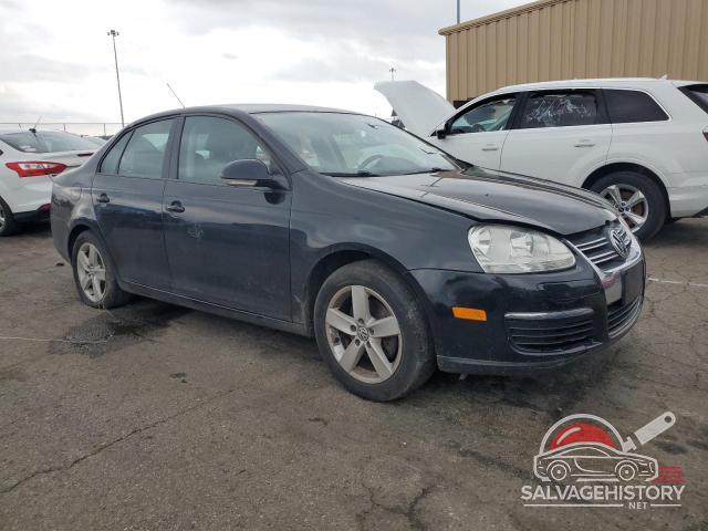 3VWJZ7AJ0AM077943 2010 VOLKSWAGEN JETTA photo no. 4
